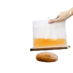 Wholesale Reusable Eco Friendly Leakproof Silicone Vacuum <b>Compressed</b> Food Storage <b>Bags</b> with Clear Ziplock for Kitchen Use - Product Image 5