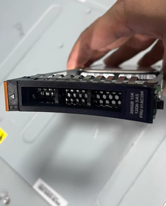 Жесткий диск для хранения данных IBM V5000 Gen2 01AC598 01CX553 1,8 TB 10K 12Gb 2,5 дюймов - Product Image 4