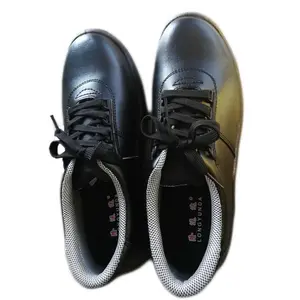 Không kim loại chống trượt người đàn ông phụ nữ làm việc bảo vệ giày kim loại miễn phí nhựa Toe giày an toàn làm việc giày dép
