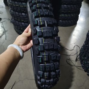 Nueva condición 100/100-18 Neumáticos de motocicleta Tipo de clavo antideslizante Neumático de <span class=keywords><strong>nieve</strong></span> de invierno Neumático tachonado <span class=keywords><strong>para</strong></span> condiciones de clima frío - Product Image 6
