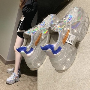 Quatre saisons meilleures ventes chaussures à doublure en maille respirante à la mode avec gelée de cristal et semelle arc-en-ciel à la mode décontracté confortable - Product Image 2