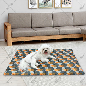 Pet Travel Sleeping Mat Geometric Print Rectangle Dog Car Seat Cushion Outdoor Camping Pad Fabric <b>Hand</b> <b>Wash</b> - Product Image 2