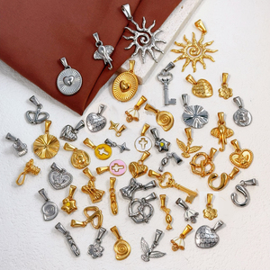 Étanche Voyage <span class=keywords><strong>Corset</strong></span> <span class=keywords><strong>Bustier</strong></span> Charme Bar Lingerie Soutien-Gorge Camisole Charmes Personnalisé Diy Bijoux Accessoires Ballet Chaussures Pendentif - Product Image 6