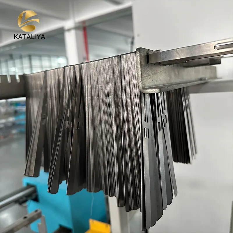 Pièces de rechange de machines textiles en acier inoxydable en vente en gros d'usine fils compte-gouttes adaptés au métier à tisser Rapier à jet d'air/eau