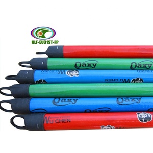Ength-escoba <span class=keywords><strong>de</strong></span> <span class=keywords><strong>madera</strong></span> recubierta <span class=keywords><strong>de</strong></span> PVC con patrón <span class=keywords><strong>de</strong></span> Panda, mopa con mango <span class=keywords><strong>de</strong></span> palo, 90cm 110cm 120cm 130cm 150cm <span class=keywords><strong>de</strong></span> diámetro 2,2 cm 2,5 cm - Product Image 1