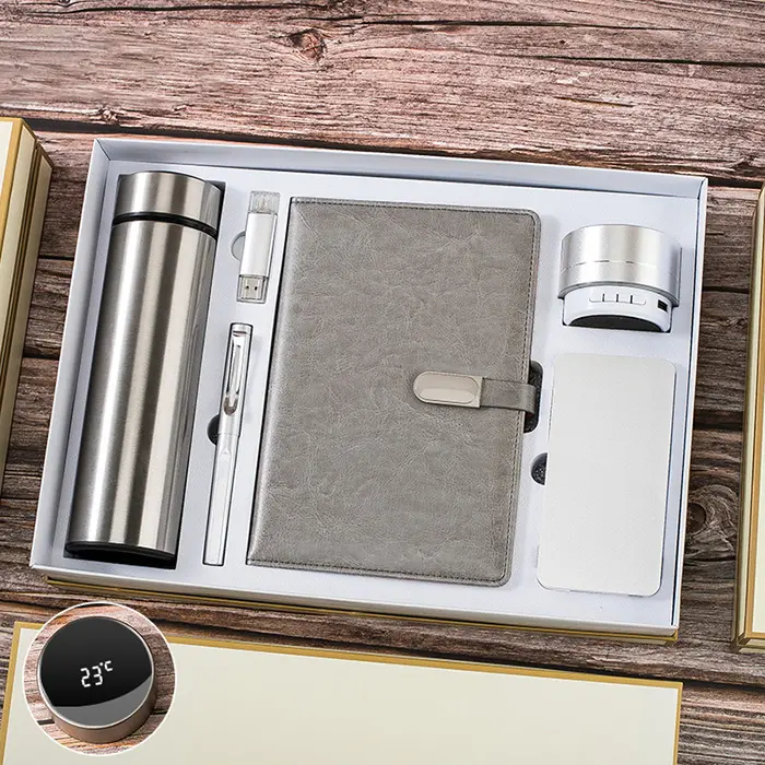 Ensemble de cadeau pour affaires, notebook A5 personnalisé, stylo portable en métal, clé flash USB, thermos, haut-parleur et batterie externe
