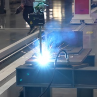 Brazo Robótico Industrial T-ROCK de 6 Ejes, Sistema de Soldadura con IA sin Programación para Acero Inoxidable y Aluminio