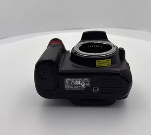 Appareil Photo Numérique d'Occasion Nikoner <span class=keywords><strong>D5000</strong></span> 12MP Capteur APS-C Prise de Vue en Rafale 4.0 ips - Product Image 6