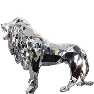 Estatuas de León de Resina y Fibra de Vidrio Hechas a Mano de la Mejor Calidad en Oro y Plata - Product Image 1