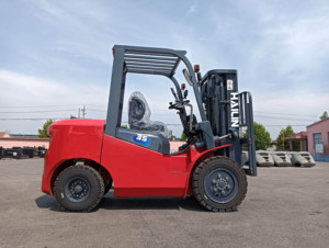 رافعة شوكية ديزل 3 طن و3.5 طن و4 طن و5 طن مع سارية ثلاثية ومحرك جانبي، شحن مجاني من مصنع رافعات شوكية موثوق - Product Image 1