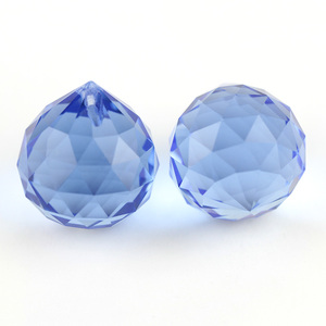 Venta al por mayor decoración <span class=keywords><strong>de</strong></span> casa Feng Shui colgante 30 MM claro bola <span class=keywords><strong>de</strong></span> cristal - Product Image 5