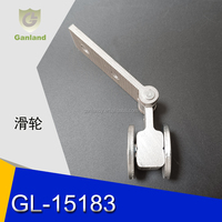 Poulie latérale GL-15183 avec support à charnière rabattable, rouleau galvanisé pour rideau coulissant de remorque de camion