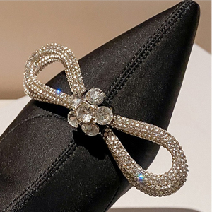 รองเท้าบูทผู้หญิงแบบสวม ดีไซน์โบว์ประดับเพชร วัสดุยืดหยุ่น ส้นหนา ปลายแหลม - Product Image 6