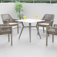 Chaise de salle à manger moderne en métal Meria, empilable, avec structure en aluminium résistante aux intempéries, pour terrasse et balcon
