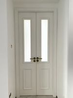 Puerta de Madera Sólida Estilo Rústico Clásico con Aislamiento Acústico y Acabado en Laca Blanca para Dormitorio, Apartamento, Pasillo, Bodega