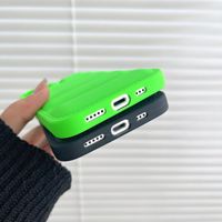 Fundas de Teléfono Móvil de Diseño de Moda con Logotipo de Marca de Diseñador de Lujo OEM, Muestra Gratuita, Chaqueta de Plumón, TPU, Estilo North Face