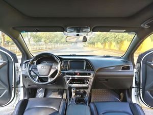 Modèle <span class=keywords><strong>Hyundai</strong></span> <span class=keywords><strong>2018</strong></span>, Sonata 1.6T GLS Smart Type 9ème génération, transmission automatique. - Product Image 5