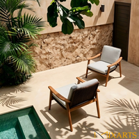 Canapé d'extérieur moderne et durable en rotin PE, une place, avec structure en teck massif, chaise longue de jardin et de terrasse