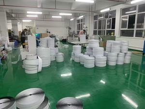 <span class=keywords><strong>Sangle</strong></span> auto-agrippante <span class=keywords><strong>élastique</strong></span> personnalisée <span class=keywords><strong>avec</strong></span> logo imprimé et bande adhésive pour la gestion des câbles et des fils des vêtements - Product Image 3