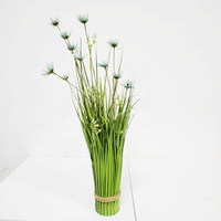 Künstliches Blumen-Zwiebelgras für den Garten: Weißes Deko-Pflanzbündel für Haustiere und Terrassen – Jetzt zum Sonderpreis!