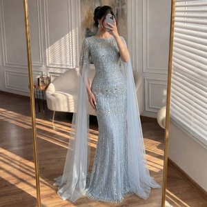 Serene Hill LA72775 Abito da Sera Lussuoso a Sirena con Perline, Elegante con Collo a O e Maniche a Mantella, Lunghezza a Terra, per Feste Formali 2026 - Product Image 1