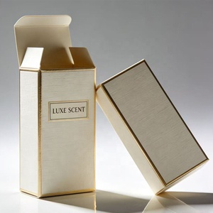 Caja Plegable de Papel Texturizado para Envase de <span class=keywords><strong>Protector</strong></span> <span class=keywords><strong>Solar</strong></span> de 30 ml con Logotipo Estampado en Caliente - Product Image 1