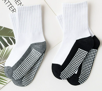 Chaussettes décontractées en coton antidérapantes pour enfants, lot de 2 paires, semelle noire, dessus blanc, pour filles et garçons, respirantes, tricotées, vente en gros