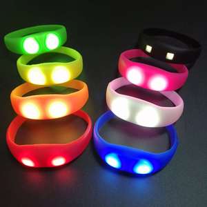 Pulsera Luminosa de Silicona con Logotipo Personalizado, Activación por Voz, LED, 8 Colores a Elección, Regalo para Conciertos Navideños - Product Image 1