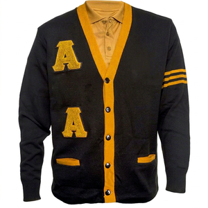Cardigan personnalisé Alpha noir à col en V pour femme, en acrylique tricoté, chenille unie, logo frontal, vêtements d'hiver grecs - Product Image 1