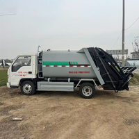 Camion compacteur d'ordures usagé avec une grande capacité et une technologie de compactage avancée pour les déchets urbains