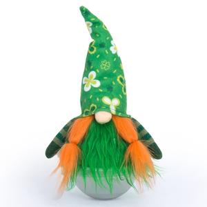 Muñeco Decorativo de Duende a Cuadros Verde y Naranja, Amuleto de la Suerte Irlandesa para el Día de San Patricio - Product Image 5