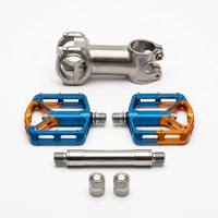 Klantspecifieke CNC-freesdienst Vouwmes Frame Tactische Pen Uitrusting Multitool Zaklamp Behuizing EDC Uitrusting Titanium Staal Service