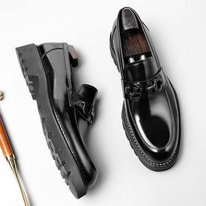 Chaussures en cuir décontractées pour hommes, sur mesure, nouvellement lancées, avec semelles en caoutchouc épais imperméables - Product Image 4