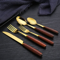 Ensemble de couverts de mariage en acier inoxydable 410 avec manches en bois de hêtre, design vintage de luxe durable, couteau à steak, fourchette, cuillère, style occidental
