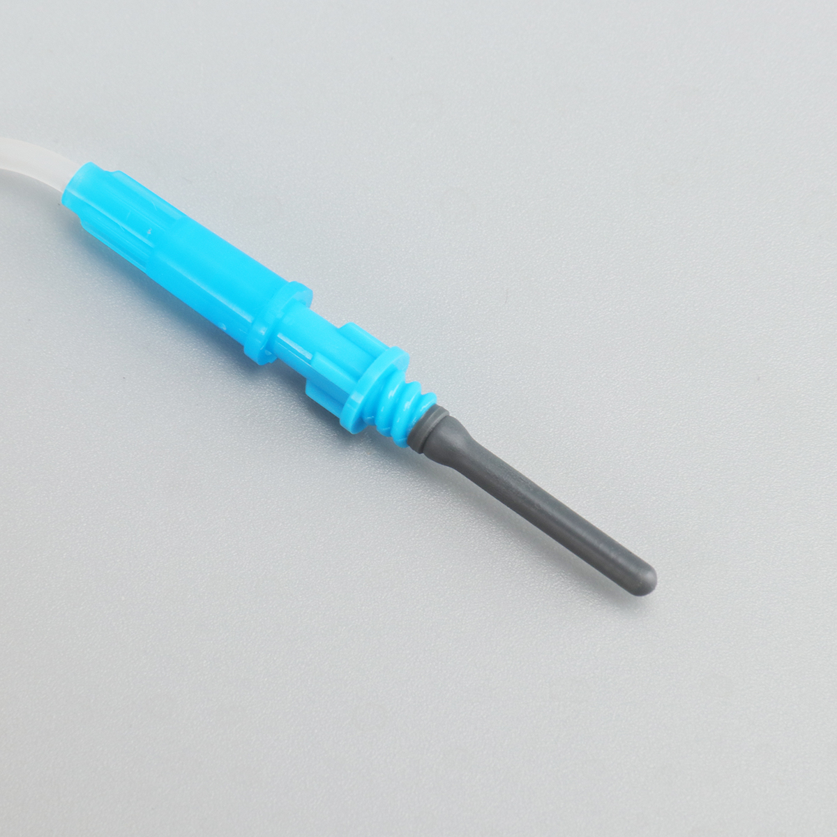 Estándar internacional estable tipo torcedura de 0.8*19mm tipo alas dobles lanceta