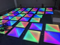 Premium DJ-Bühnendekoration DMX512 LED-Beleuchtete Paneele Mehrfarbige Diagonale Kreuzlichter Schallaktivierte Disco-Tanzfläche
