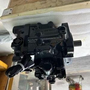 และชิ้นส่วนอุปกรณ์รถขุด 708-1T-00410 ปั๊มไฮดรอลิก - Product Image 3