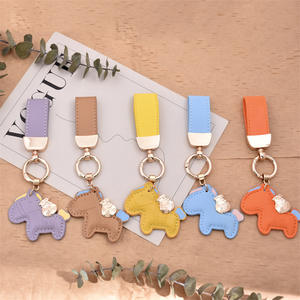 بالجملة عالية الجودة لطيف الحصان كيشاين حقيبة اكسسوارات بيع بالجملة الجلود المفاتيح - Product Image 2