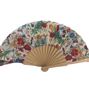 Abanico Plegable de Tela con Impresión Personalizada, Abanico de Mano de Bambú y Madera, Regalo Promocional - Product Image 4