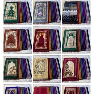 พรมละหมาดพกพาหรูหราทันสมัยสไตล์ตุรกี ผลิตจากโพลีเอสเตอร์ กันลื่น เนื้อนุ่ม ขนฟู เหมาะสำหรับเดินทาง ของขวัญรอมฎอน พรมละหมาดลาย<span class=keywords><strong>การ์ตูน</strong></span> - Product Image 5