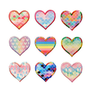 Venta al por mayor de moda DIY accesorios de ropa bordado a máquina en forma de corazón hierro en parches servicio personalizado aceptado - Product Image 1