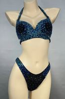 Bikinis sexy Costumes de samba Livraison gratuite Soutien-gorge et string couleur rose vif perlés à la main pour vêtements de performance EDC Rave Outfit