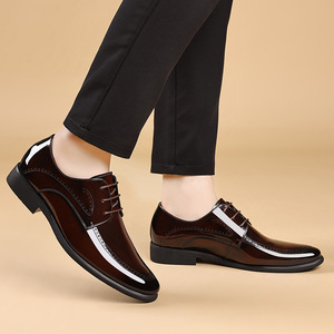 Zapatos de vestir formales de cuero brocado grabado a mano de alta gama para hombre, transpirables, antideslizantes, para bodas, con punta cuadrada y para calzado de talla grande. - Product Image 6