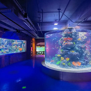 Oceanarium-scène met groot, dik, milieuvriendelijk acryl <span class=keywords><strong>aquarium</strong></span> in cilinderdesign. - Product Image 5