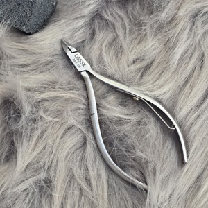Coupe-cuticules professionnel en acier au carbone, lame tranchante, mâchoire large, coupe-cuticules pour manucure, pédicure, soin des ongles des doigts et des orteils - Product Image 1