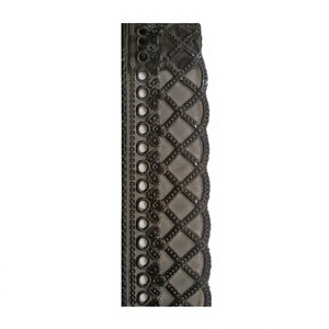 Encaje Bordado al por Mayor de 5cm con Inserciones de Poliéster Negro y Diseño de Rejilla, Suministro a Granel para Vestidos de Noche, OEM ODM Personalizado - Product Image 1