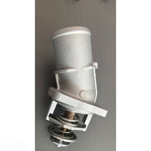 Pièces <span class=keywords><strong>de</strong></span> <span class=keywords><strong>thermostat</strong></span> <span class=keywords><strong>de</strong></span> <span class=keywords><strong>refroidissement</strong></span> neuves 275330 458 <span class=keywords><strong>Thermostat</strong></span> 488 Tuyau <span class=keywords><strong>de</strong></span> <span class=keywords><strong>liquide</strong></span> <span class=keywords><strong>de</strong></span> <span class=keywords><strong>refroidissement</strong></span> Boîtier <span class=keywords><strong>de</strong></span> <span class=keywords><strong>thermostat</strong></span> compatible avec les pièces détachées automobiles Ferrari - Product Image 2