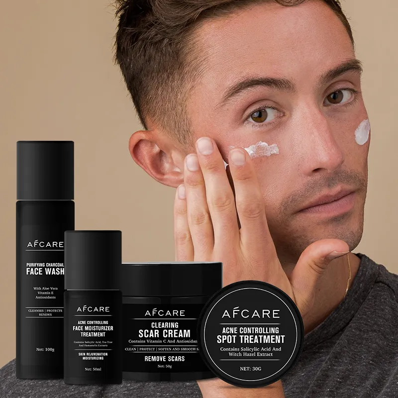 Set per la cura della pelle del viso da uomo personalizzato Set per la cura della pelle da uomo nero antirughe antietà e naturale biologico