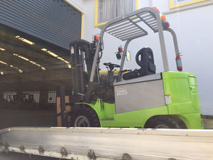 Montacargas con Descuento en China, Modelo FD50Z, con Capacidad de Arrastre de 5 Toneladas y Altura Máxima de Elevación de 3000 mm, Montacargas Contrapesado de Combustión Interna - Product Image 5