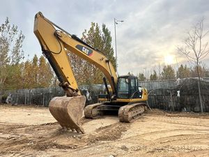 รถขุดตีนตะขาบมือสอง Caterpillar 329D ขนาด 29 ตัน ใช้งานน้อย ชั่วโมงการทำงานต่ำ ระบบไฮดรอลิก รถขุดมือสอง CAT 329DL ของแท้จากญี่ปุ่น - Product Image 4